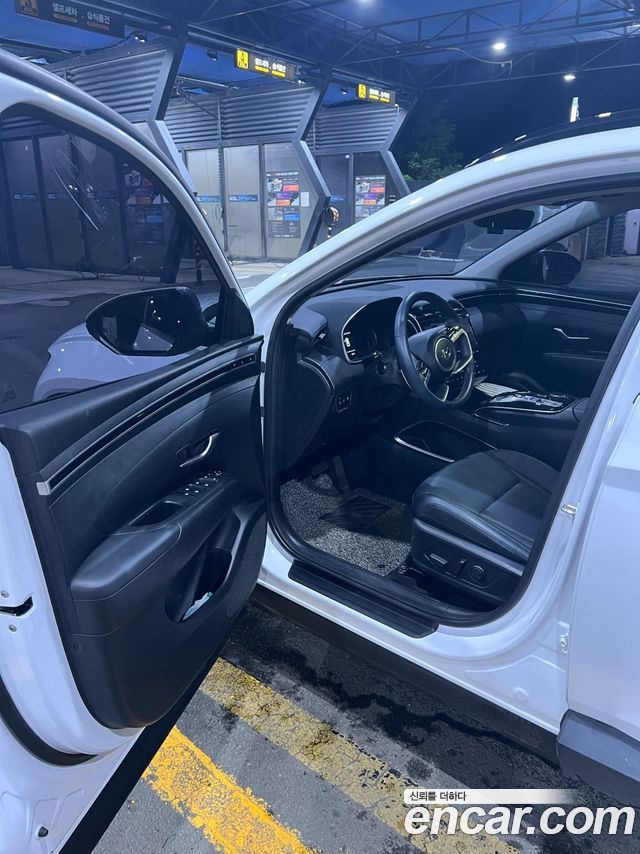 Hyundai Tucson NX4 Diesel 2.0 2WD Premium - фото 2