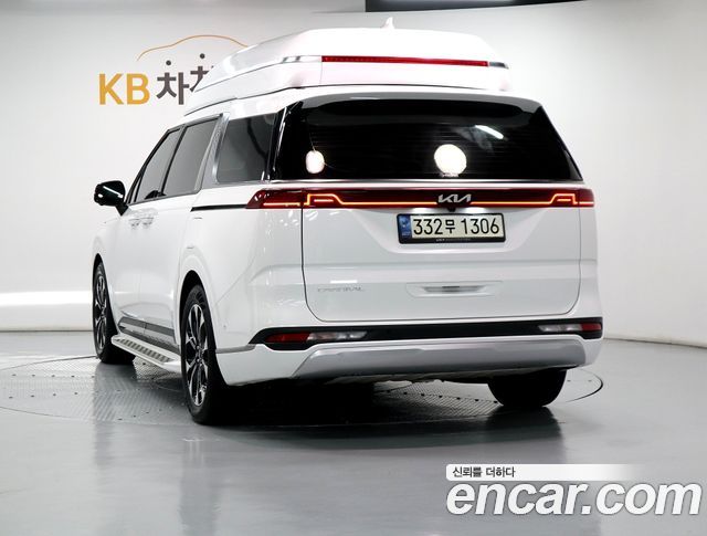 Kia Carnival 4-го поколения 9-Seater Hi-Limousine Signature - фото 3