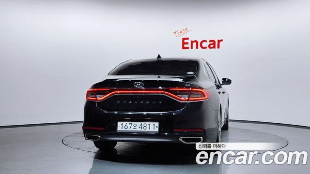 Hyundai Grandeur IG 3.0 Exclusive Special - фото 3