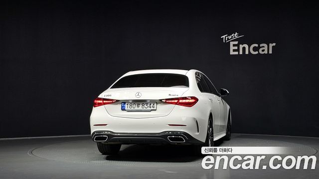 Mercedes-Benz C-Class W206 C300 4MATIC AMG Line - фото 3