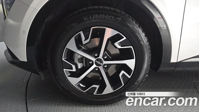 Kia Sportage 5-го поколения, гибрид Signature 2WD - фото 4