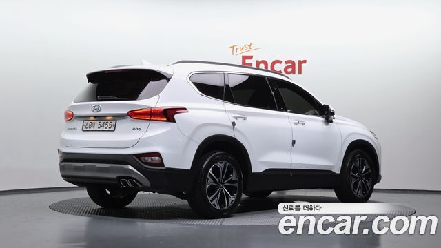 Hyundai Santafe TM Diesel 2.0 2WD Exclusive - фото 1