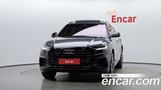 Audi Q8 55 TFSI Quattro Premium - фото 2