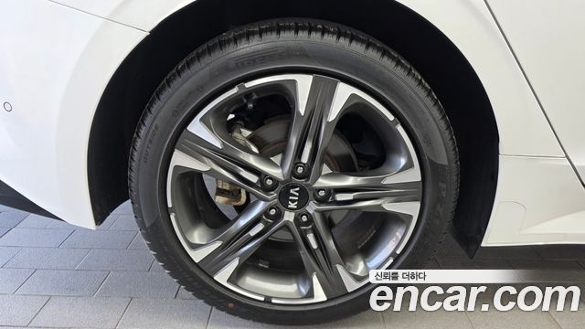 Kia K5 3-го поколения 2.0 Signature - фото 4