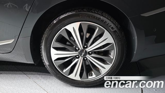 Kia K8 гибрид Signature Special - фото 4