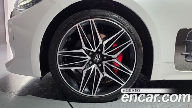 Kia Stinger 2.5 AWD Masters - фото 4