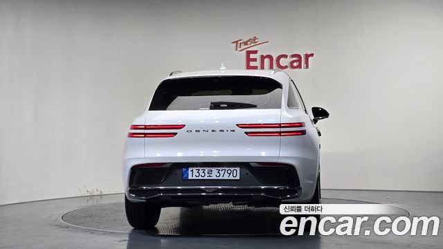 Genesis GV70 2.5T Gasoline AWD - фото 3