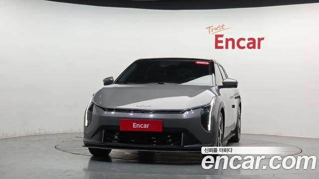 Kia EV4 Long Range 2WD Earth - фото 1