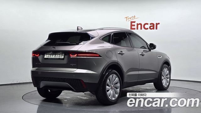 Jaguar E-PACE D180 SE - фото 0