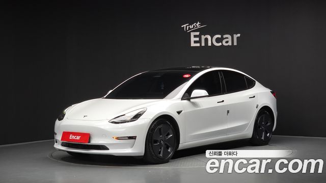 Tesla Model 3 Long Range AWD - фото 0