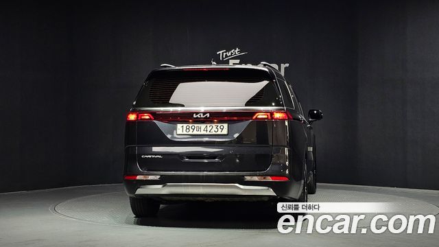 Kia Carnival 4-го поколения 9-Seater Signature - фото 3