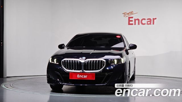 BMW 5-Series G60 523d M Sport - фото 2
