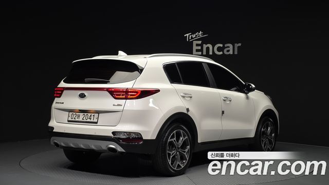 Kia Sportage Diesel 2.0 2WD Inteligent - фото 1