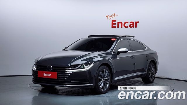Volkswagen Arteon 2.0 TDI Premium - фото 0