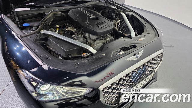 Genesis G70 2.0T Elite - фото 4
