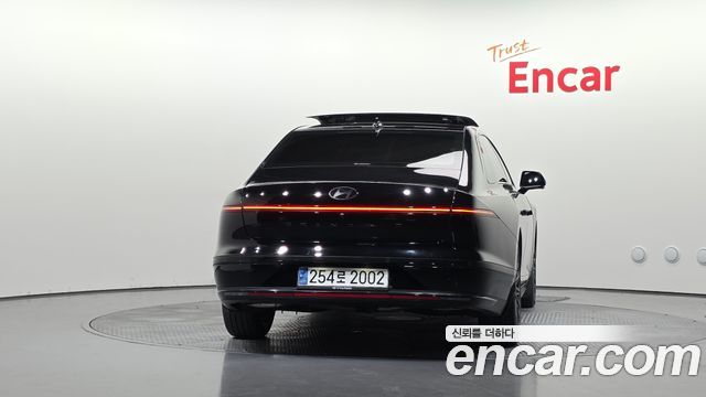 Hyundai Grandeur GN7 2,5 Gasoline 2WD Calligraphy - фото 3