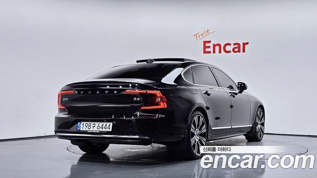 Volvo S90 B6 AWD Inscription - фото 1
