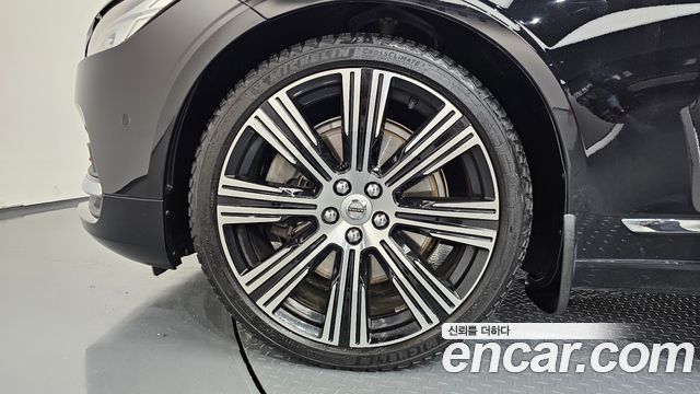 Volvo S90 B6 AWD Inscription - фото 4