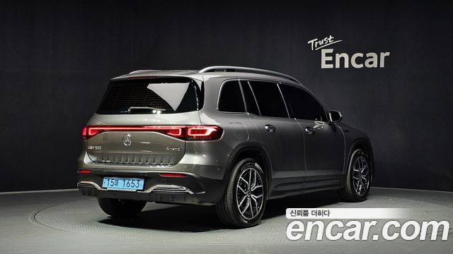 Mercedes-Benz EQB X243 EQB300 4MATIC AMG Line - фото 1
