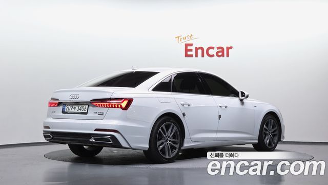 Audi A6 C8 45 TFSI Quattro Premium - фото 1
