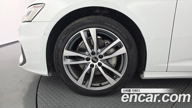 Audi A6 C8 45 TFSI Quattro Premium - фото 4