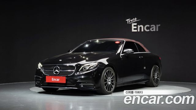 Mercedes-Benz E-Class W213 E220d Cabriolet - фото 0