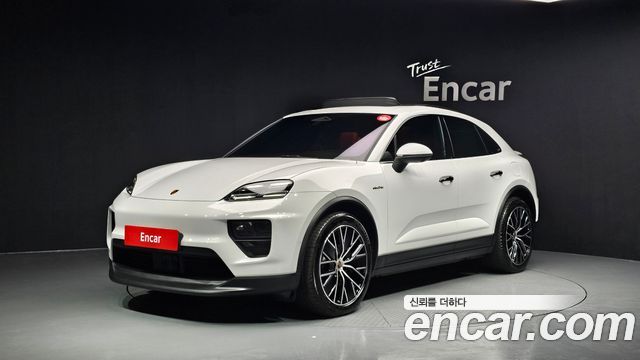 Porsche Macan EV 4S - фото 0