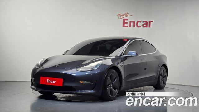Tesla Model 3 Long Range AWD - фото 0