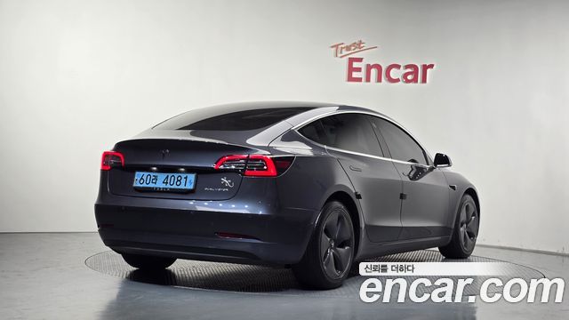 Tesla Model 3 Long Range AWD - фото 1