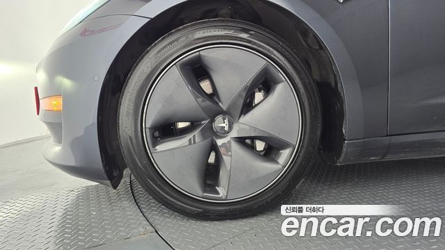Tesla Model 3 Long Range AWD - фото 4