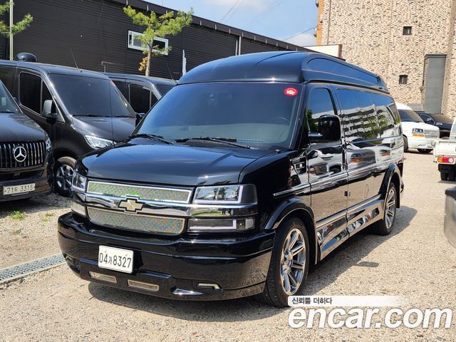 Chevrolet Express Van 6.0 - фото 0