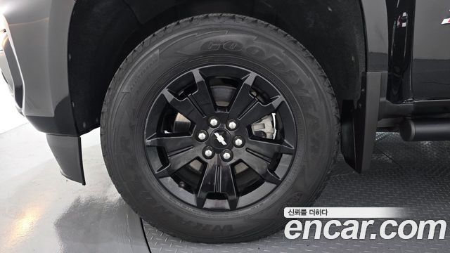 Chevrolet (GM Daewoo) Colorado 3.6 Z71-X Midnight 4WD - фото 4