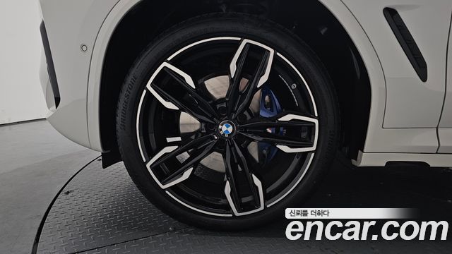 BMW X4 G02 xDrive M40i - фото 4