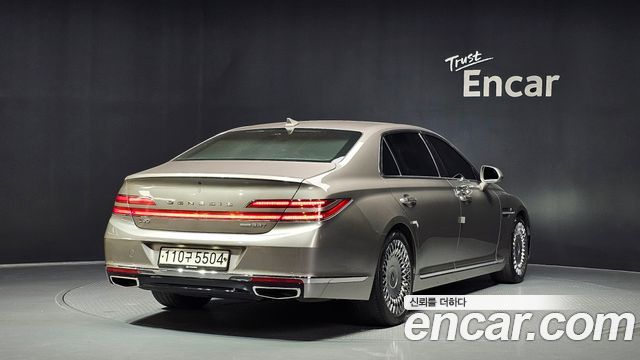 Genesis G90 3.3 T AWD Premium - фото 1