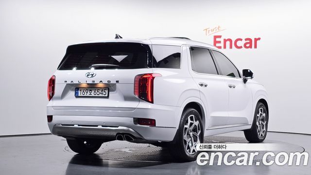Hyundai Palisade Diesel 2.2 2WD Calligraphy - фото 1