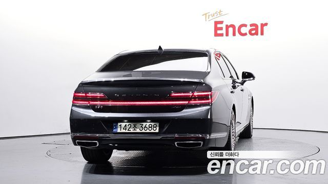 Genesis G90 3.3 T AWD Premium Luxury - фото 2