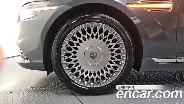 Genesis G90 3.3 T AWD Premium Luxury - фото 3