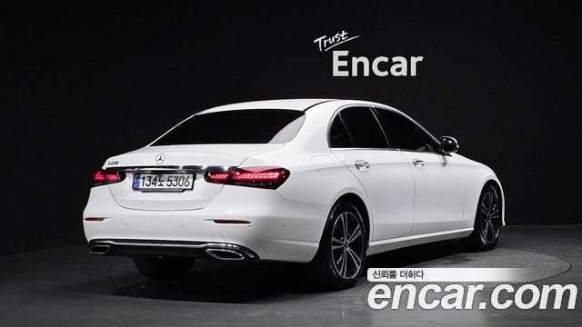 Mercedes-Benz E-Class W213 E250 Avantgarde - фото 0