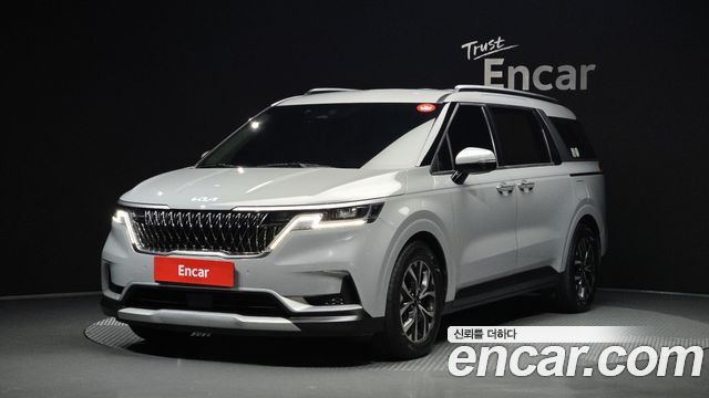 Kia Carnival 4-го поколения 9-Seater Prestige - фото 0