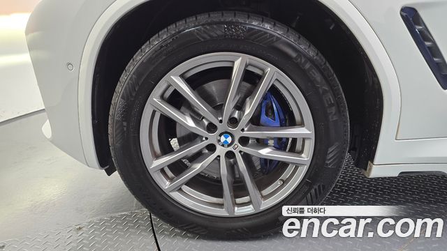 BMW X4 G02 xDrive20d M Sport - фото 3
