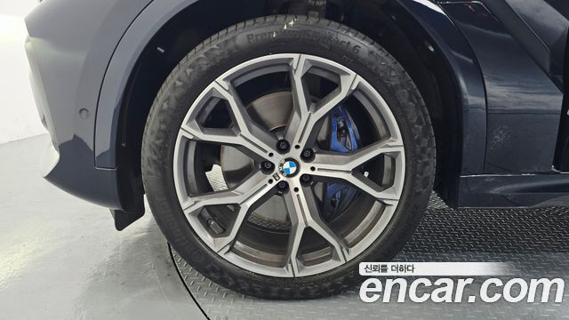 BMW X6 G06 xDrive40i M Sport - фото 4