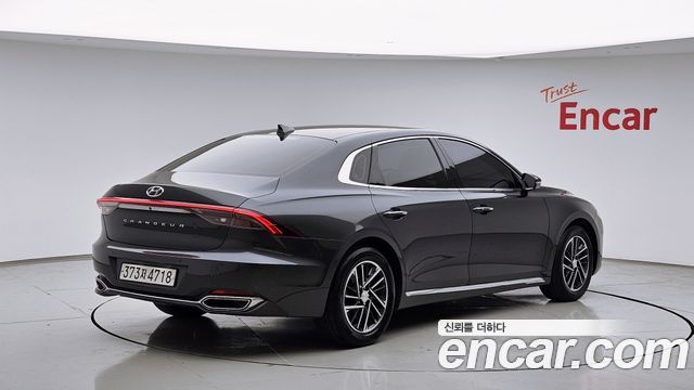 Hyundai Grandeur Новый IG 2.5 Premium Choice - фото 1
