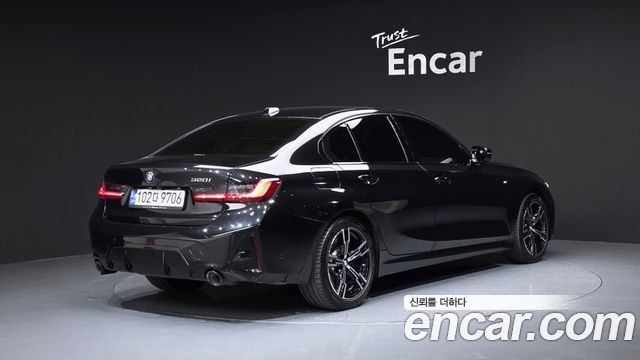 BMW 3-Series G20 320i M Sport - фото 1