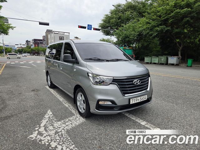 Hyundai Starex Новый Wagon 12-Seater Smart - фото 2