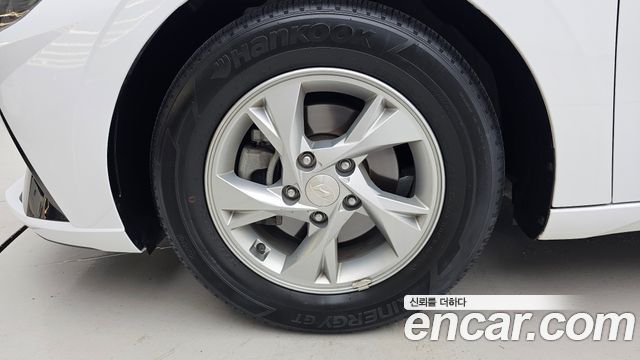Hyundai Avante CN7 1.6 Smart - фото 4