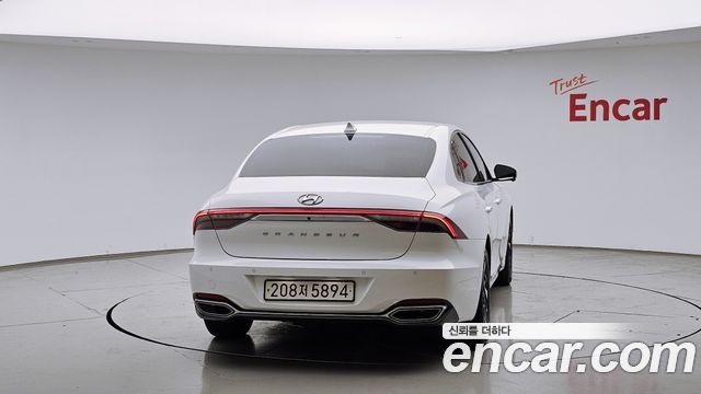 Hyundai Grandeur Новый IG, гибрид Exclusive - фото 3