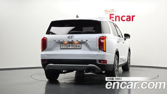 Hyundai Palisade Diesel 2.2 2WD Exclusive - фото 3