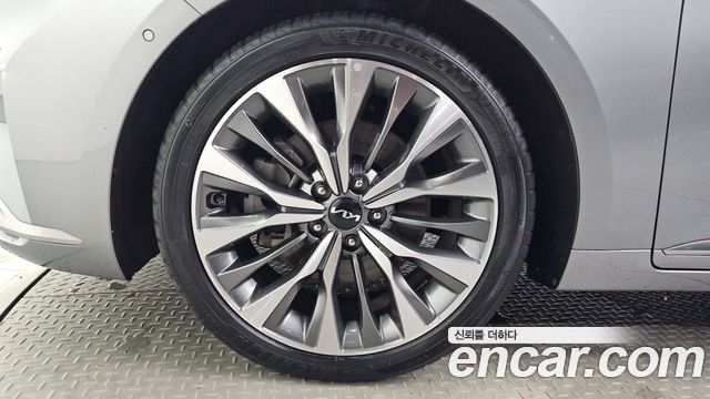 Kia K8 2.5 Gasoline 2WD Noblesse - фото 4