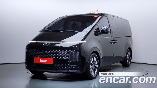 Hyundai Staria 4WD Lounge 9-Seater Inspiration - фото 0