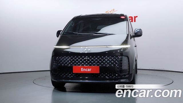Hyundai Staria 4WD Lounge 9-Seater Inspiration - фото 2